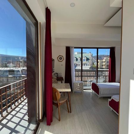 Hotel Luxin Tbilisi Exteriér fotografie