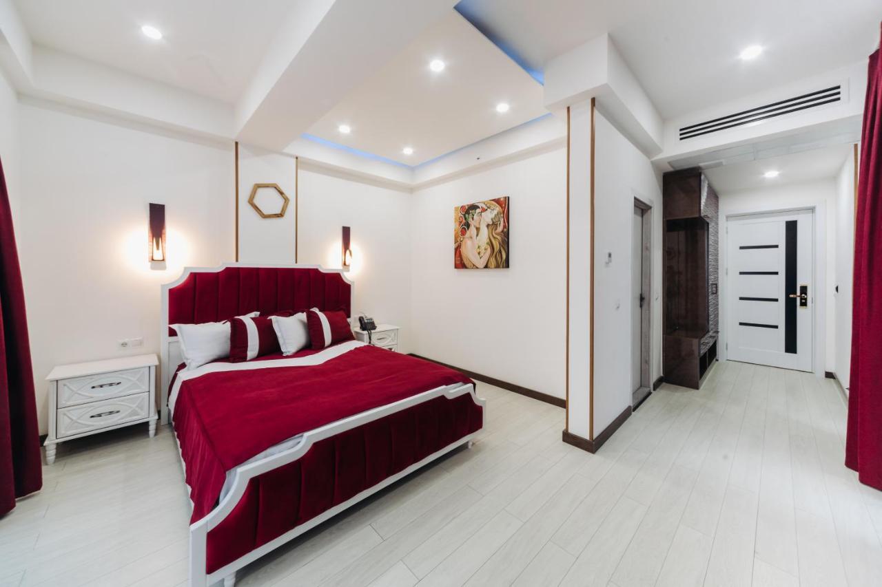 Hotel Luxin Tbilisi Exteriér fotografie